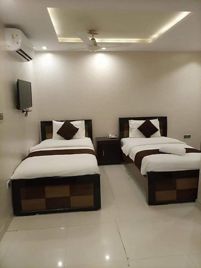 Hotel Tulip Inn Rawalpindi Buitenkant foto